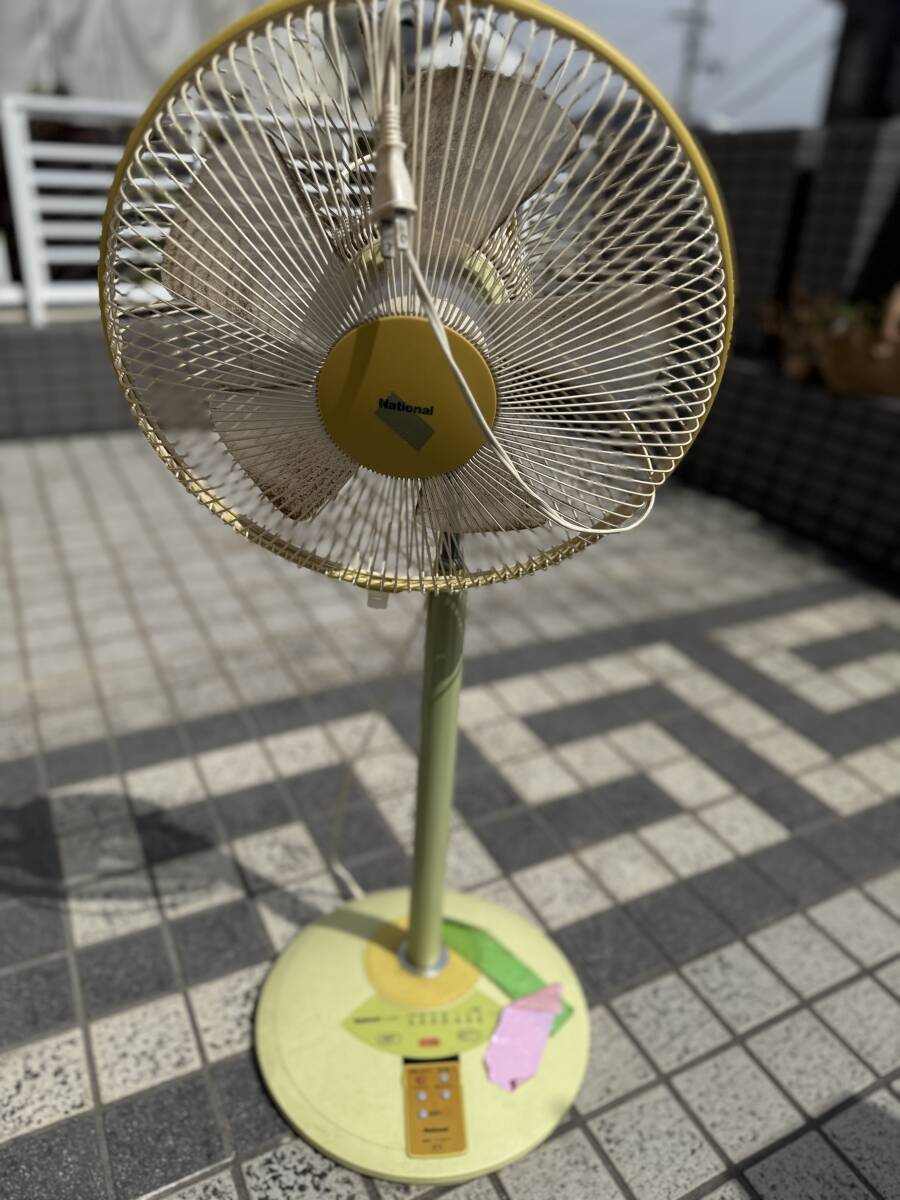 日立 扇風機 4枚羽 M-6033 昭和レトロ 完動品 動作良好 レトロ