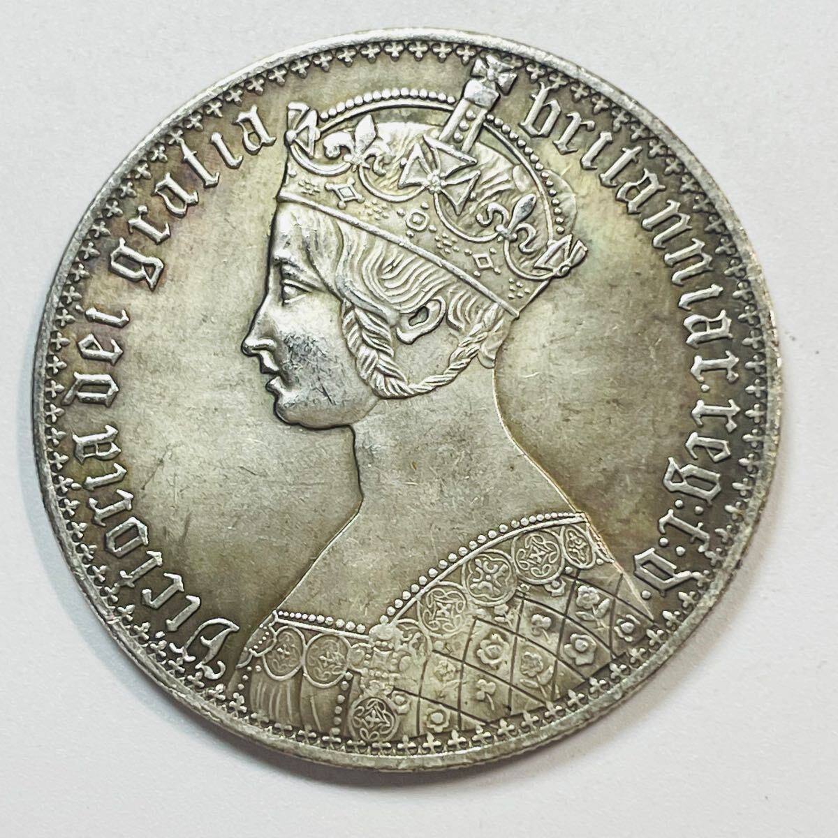 イギリス 硬貨 古銭 ヴィクトリア女王 クラウン イングランド