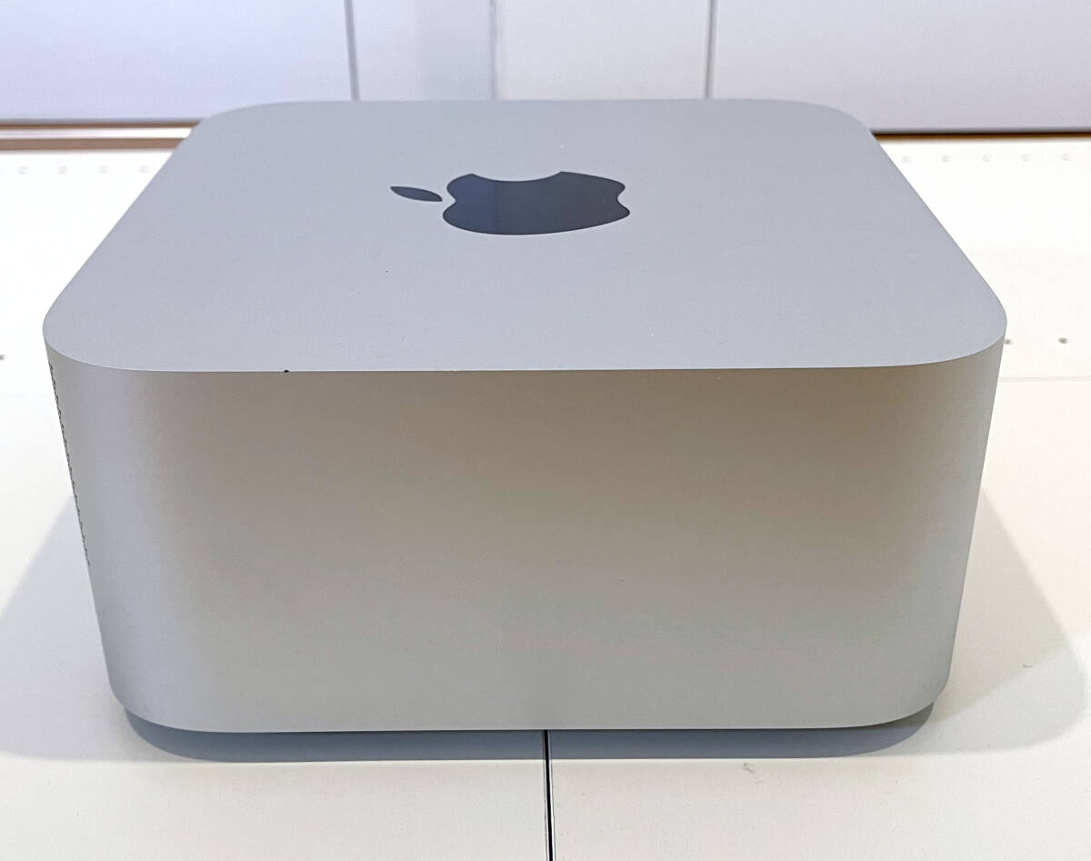 Mac Studio 2022 Apple M1 Max 64GB SSD:1TB 10コアCPU 32コア Mac Studio 2022 Apple M1 Max 64GB SSD:1TB 10コアCPU 32コア