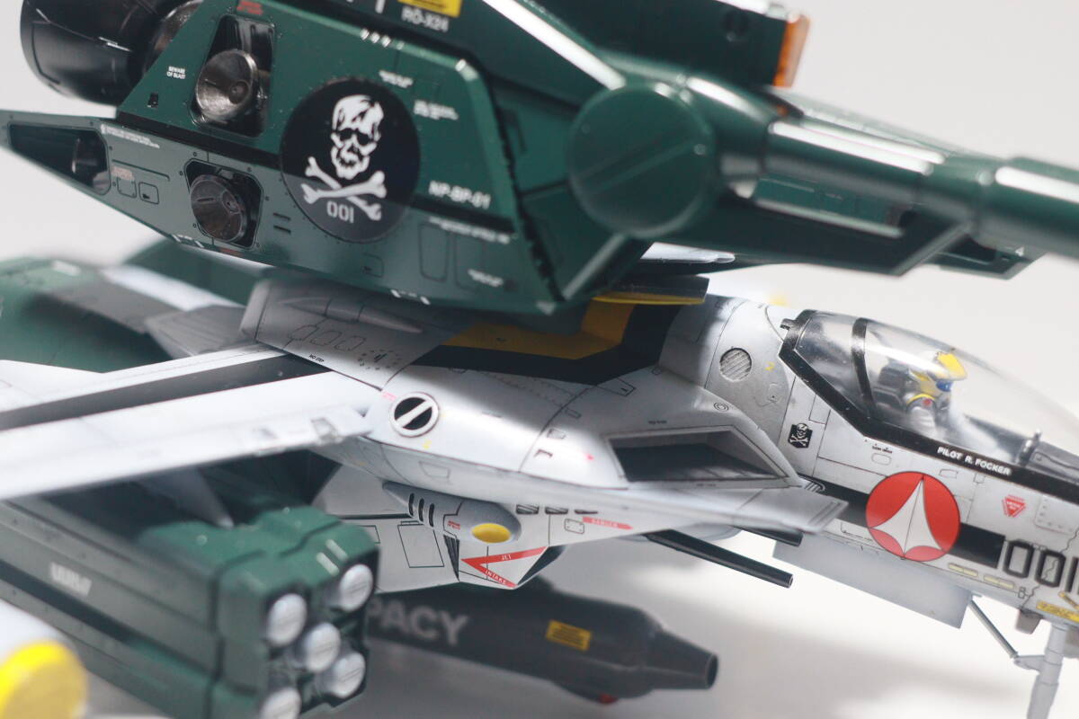 Amazon | ハセガワ 超時空要塞マクロス VF-1S/A ストライク