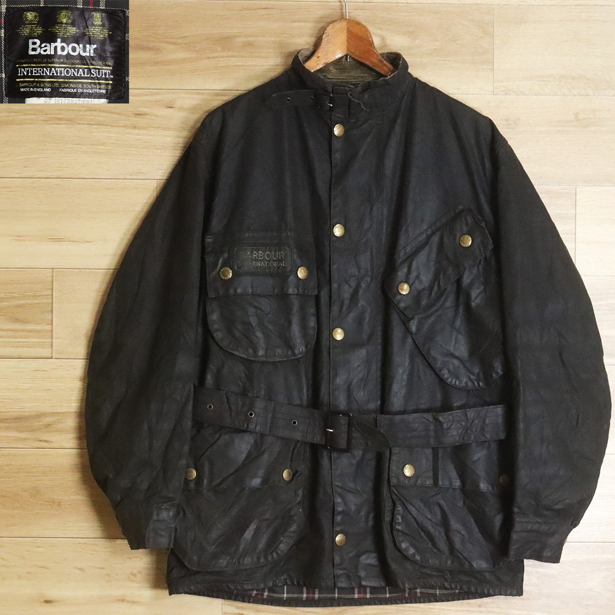 X2S/O8.23-3 イギリス製 Barbour バブアー INTERNATIONAL SUIT X2S/O8.23-3 イギリス製 Barbour バブアー INTERNATIONAL SUIT