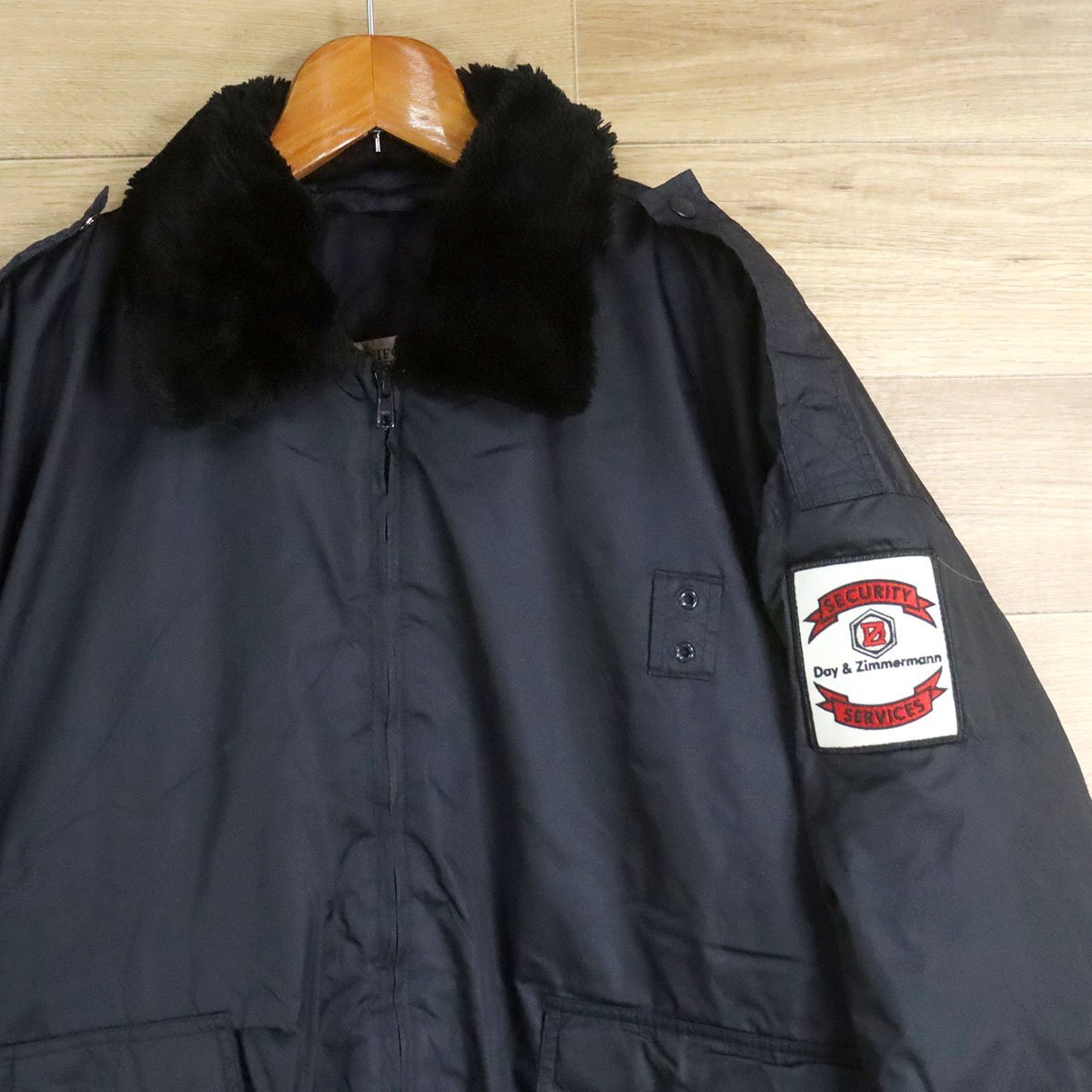 $2J/O1.24-6 アメリカ古着 UNIFORM GROUP セキュリティ $2J/O1.24-6 アメリカ古着 UNIFORM GROUP セキュリティ