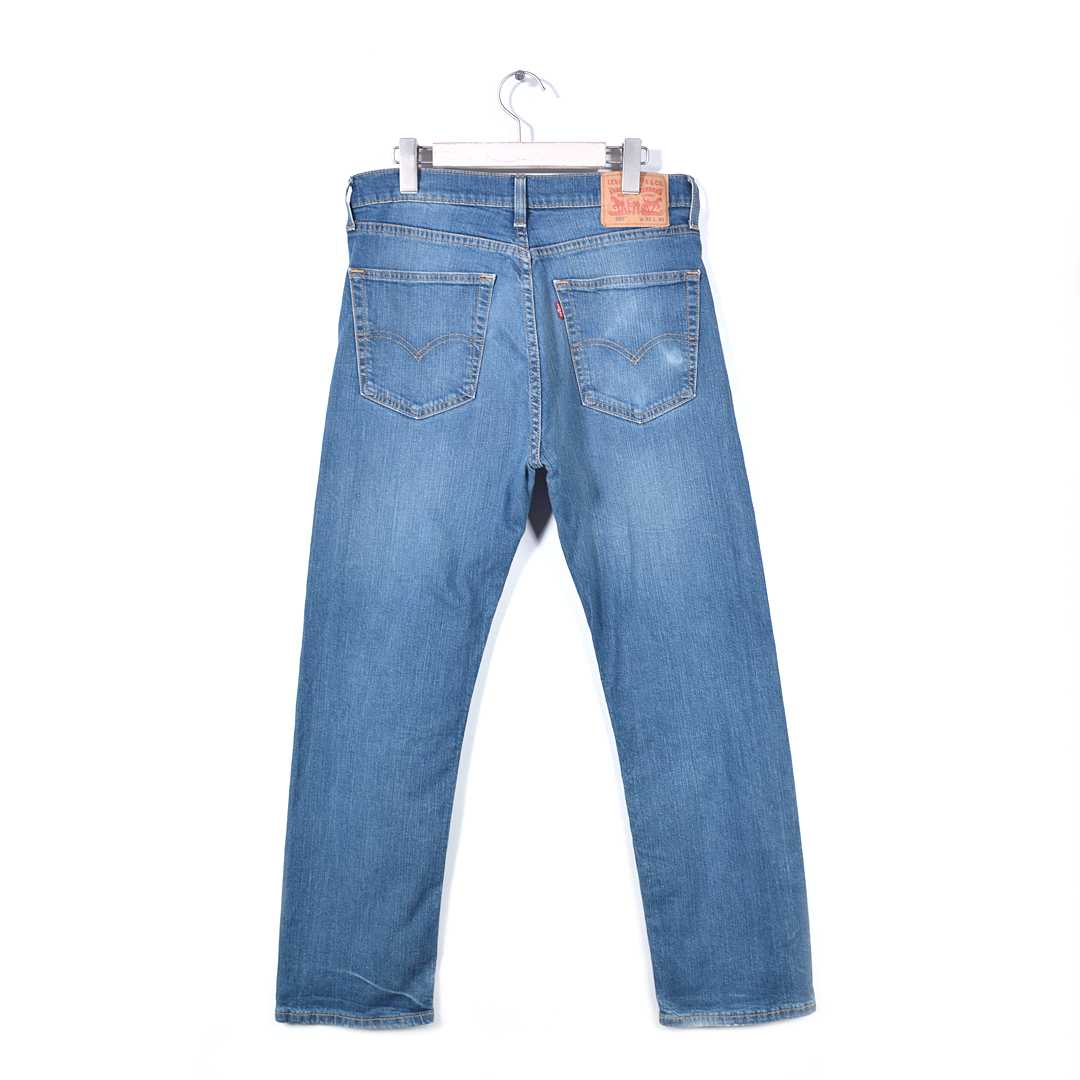 【送料無料】リーバイス 505 ヒゲ 色落ち◎ ストレート ジーンズ デニムパンツ ジッパー ブルー ストレッチ W32 Levis ジーパン @EA9121