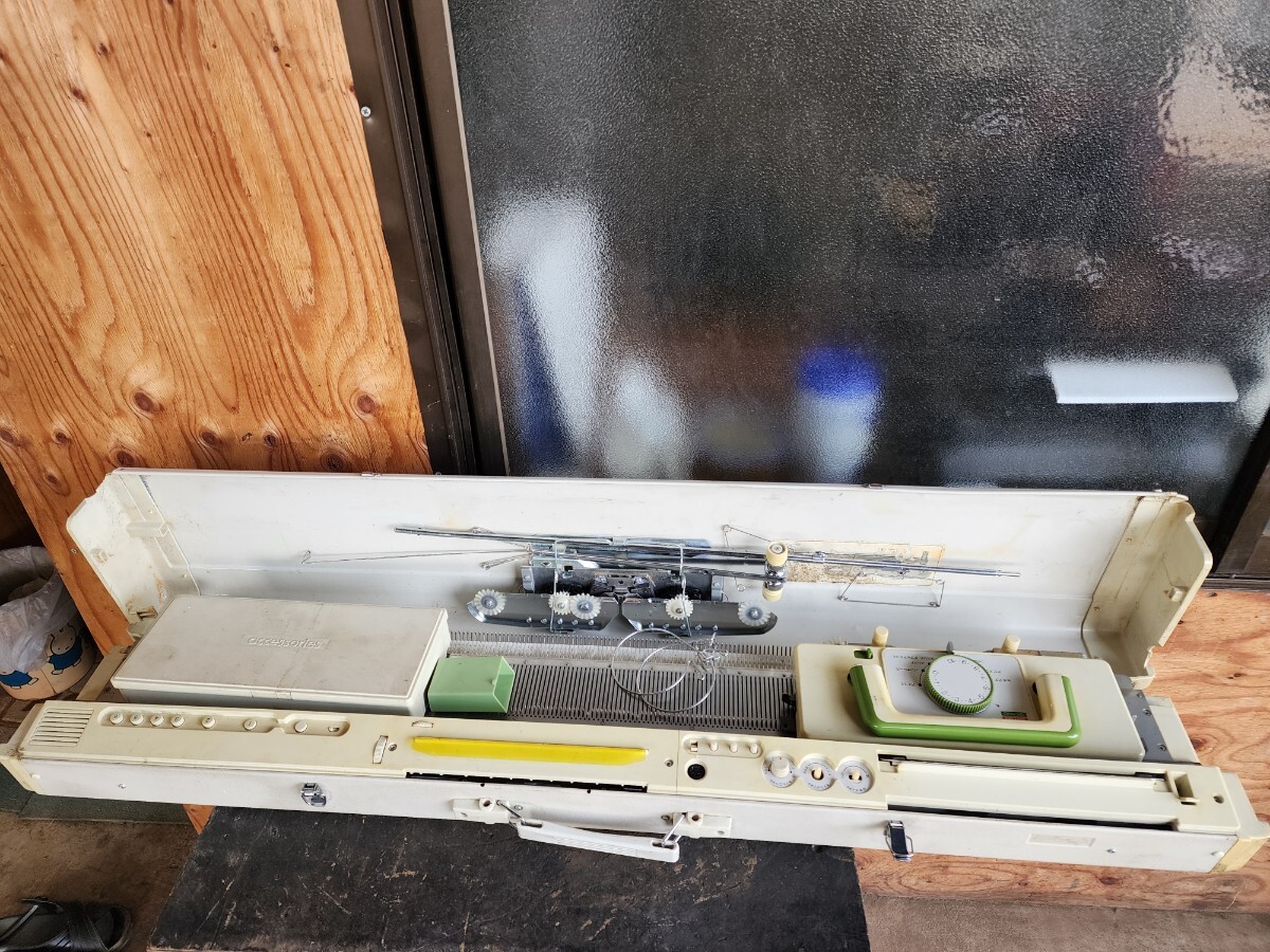 Silver あむあむ 編み機 SK500 シルバー ELECTRONIC KITTING