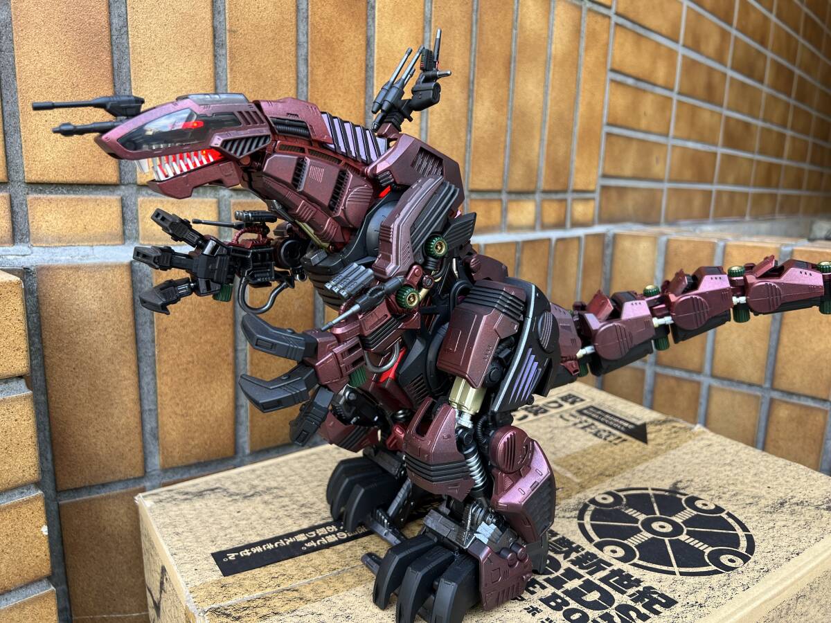 AZデスザウラー全塗装済完成品(ブラッディデスザウラー仕様 AZデスザウラー全塗装済完成品(ブラッディデスザウラー仕様