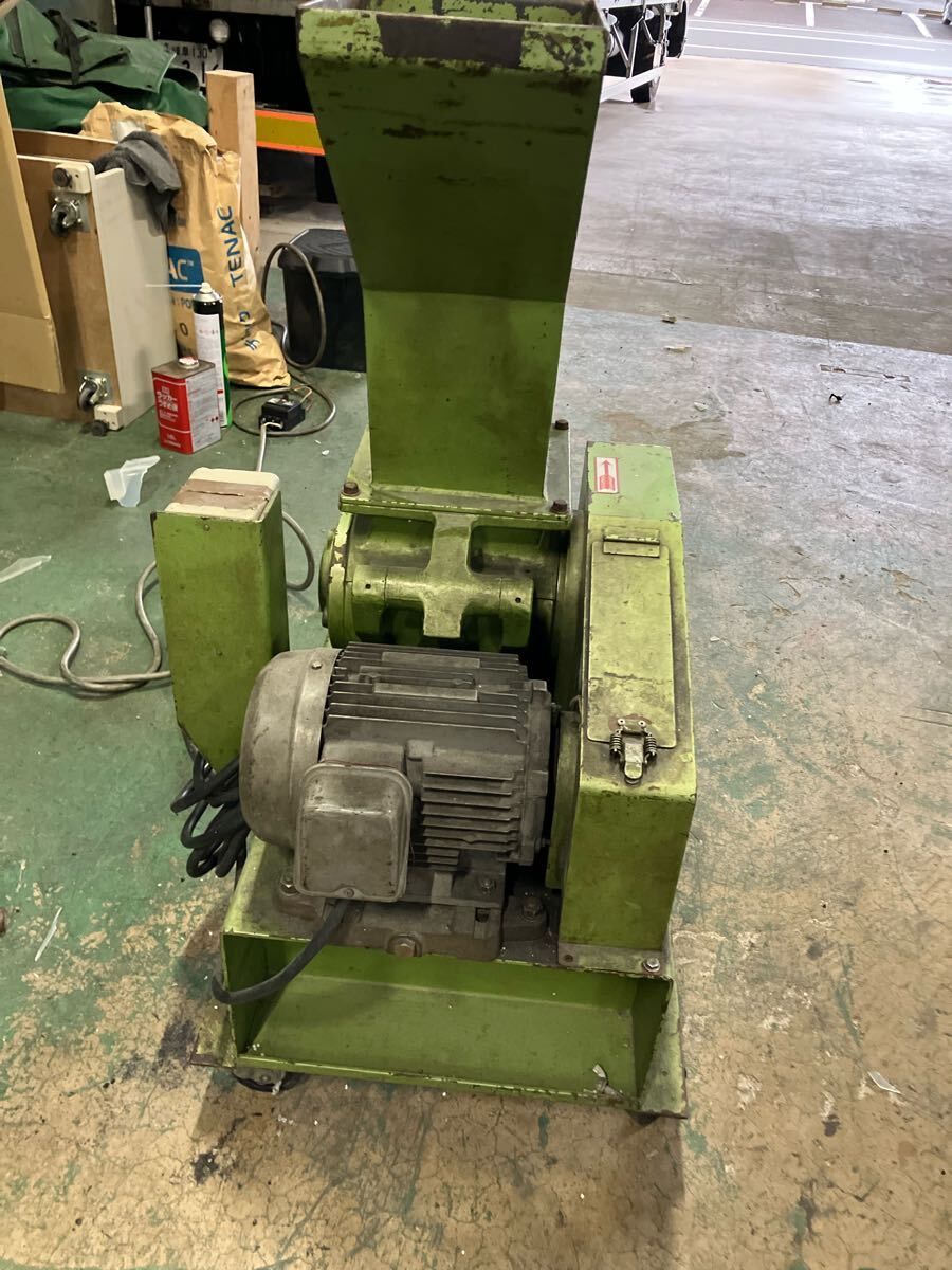 中古 ホーライ HORAI 粉砕機 1馬力 0.75kW P-1314 200V 中古 ホーライ HORAI 粉砕機 1馬力 0.75kW P-1314 200V