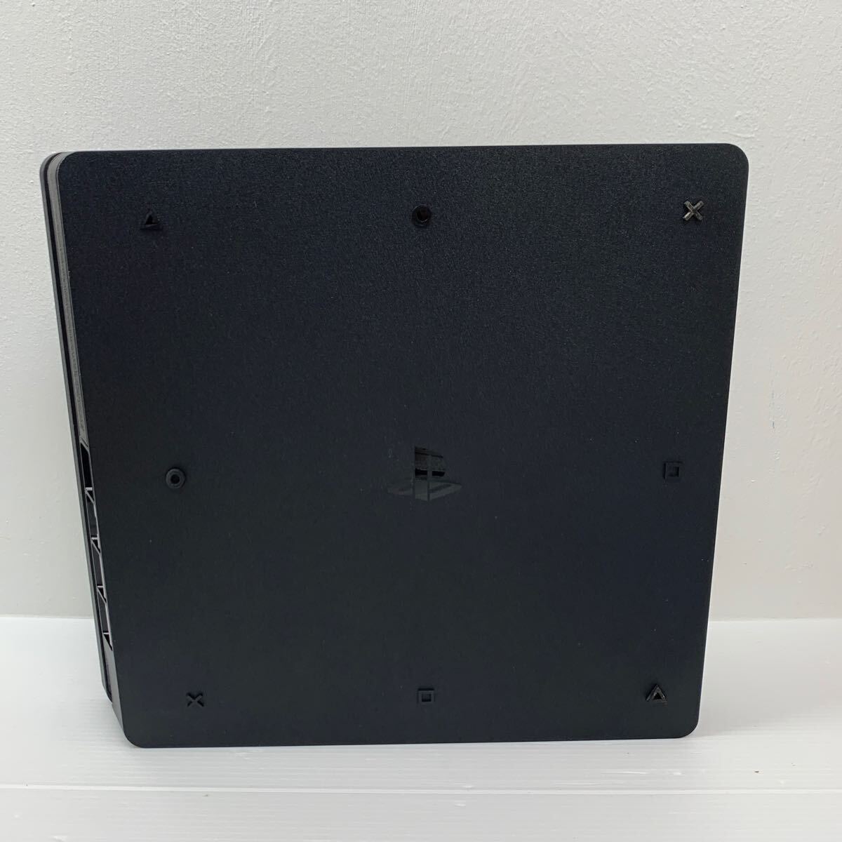 1円〜 プレステ4本体 FW12.02 CUH-2000A 良品 HDD 封印シール有 1円〜 プレステ4本体 FW12.02 CUH-2000A 良品 HDD 封印シール有