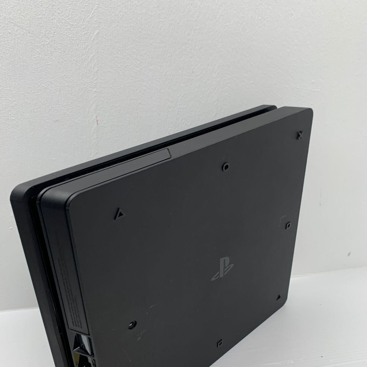 1円スタート プレステ4本体 FW11.52 CUH-2000A 良品 HDD 封印 1円スタート プレステ4本体 FW11.52 CUH-2000A 良品 HDD 封印