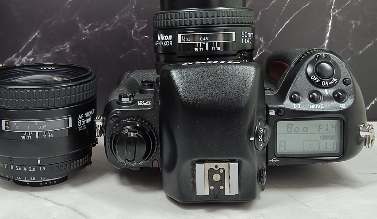 終活整理】NIKON F5 フラッグシップ+AF NIKKOR 85mm f1.8 終活整理】NIKON F5 フラッグシップ+AF NIKKOR 85mm f1.8
