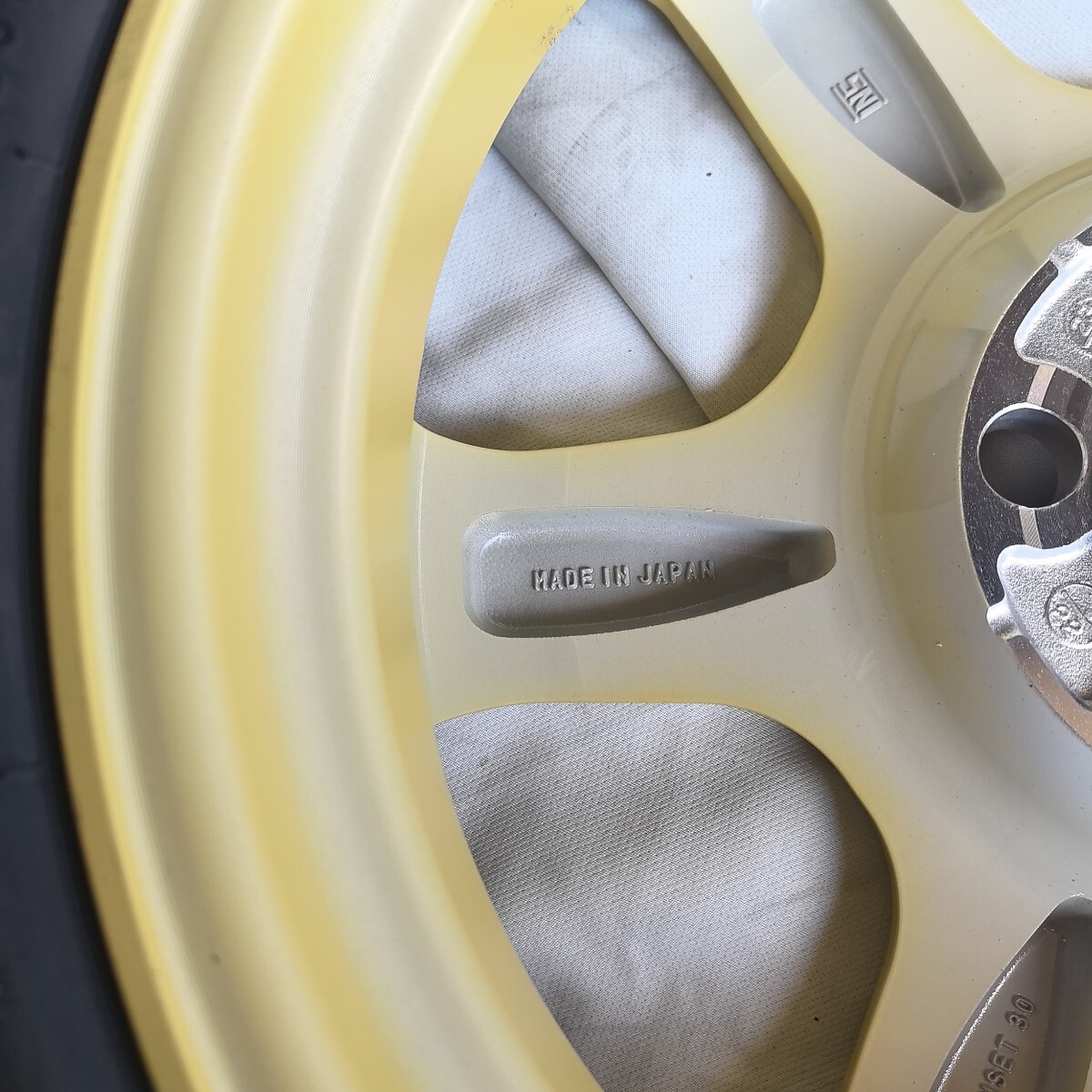 トヨタ純正 17inch T165/80D17 5穴 アルファード スペア トヨタ純正 17inch T165/80D17 5穴 アルファード スペア