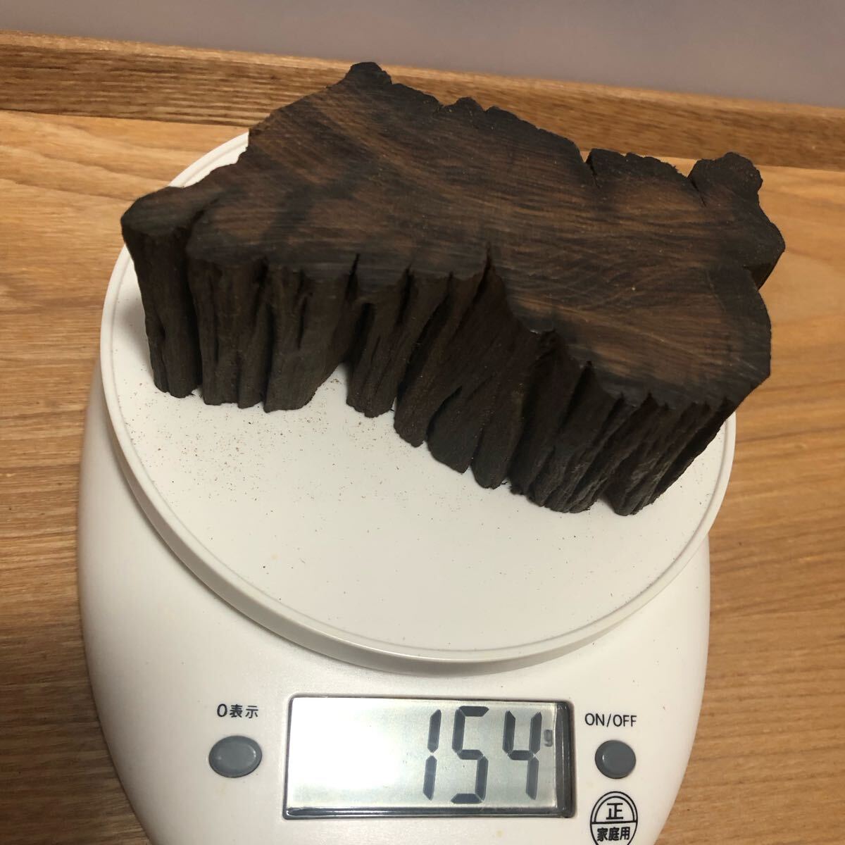古い天然香木 154g 沈香黄熟香原木 茶道具 タニシャム沈香伽羅 古い天然香木 154g 沈香黄熟香原木 茶道具 タニシャム沈香伽羅