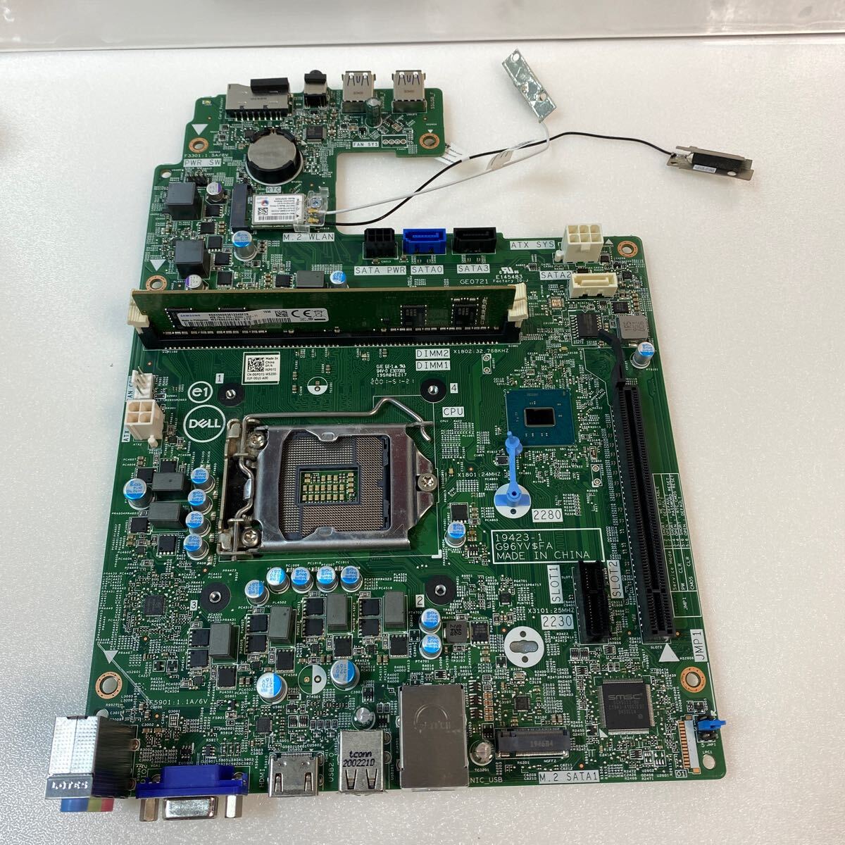 DP-5030625 DELL Inspiron 3471 から取外した マザーボード