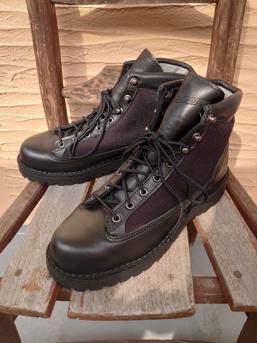 送料無料☆希少☆未使用☆DANNER☆ダナー ライト☆ブラック 送料無料☆希少☆未使用☆DANNER☆ダナー ライト☆ブラック