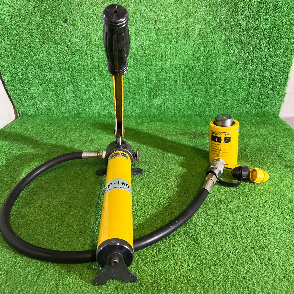 油圧ジャッキ ボトルジャッキ 小型 コンパクト 持ち上げる高さ50mm 持ち運び簡単 CP-180