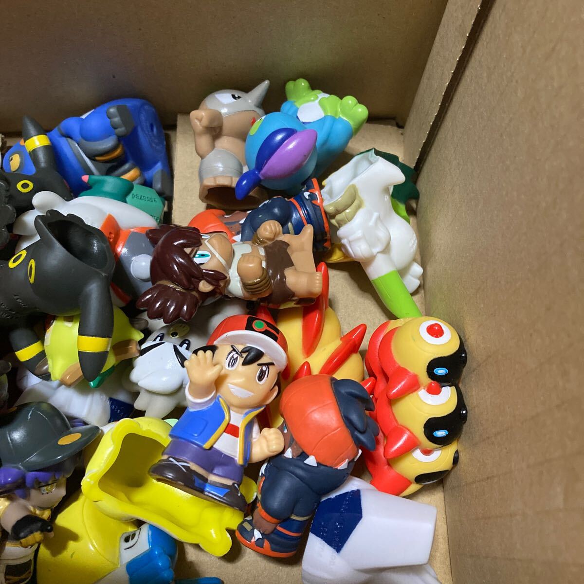 ポケモン 指人形 フィギュア 36体 ソフビ ポケットモンスター ポケモン 指人形 フィギュア 36体 ソフビ ポケットモンスター