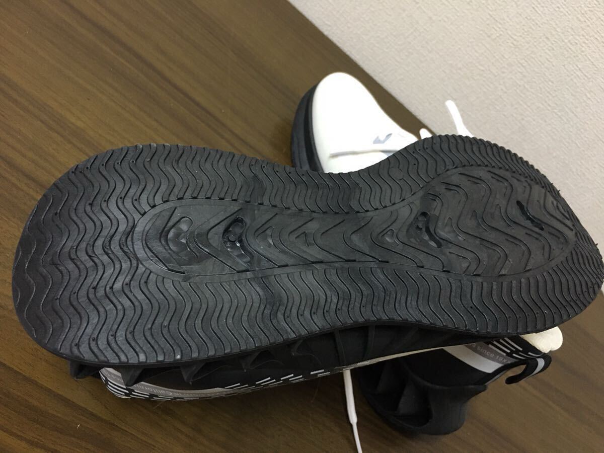 NEXO born in California since19XX ランニングシューズ28cm 新品