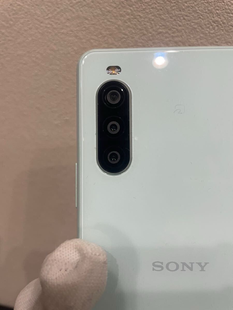 SONY Xperia 10 II 64GB Android12 ミント SOV43 白ロム au SIM SONY Xperia 10 II 64GB Android12 ミント SOV43 白ロム au SIM