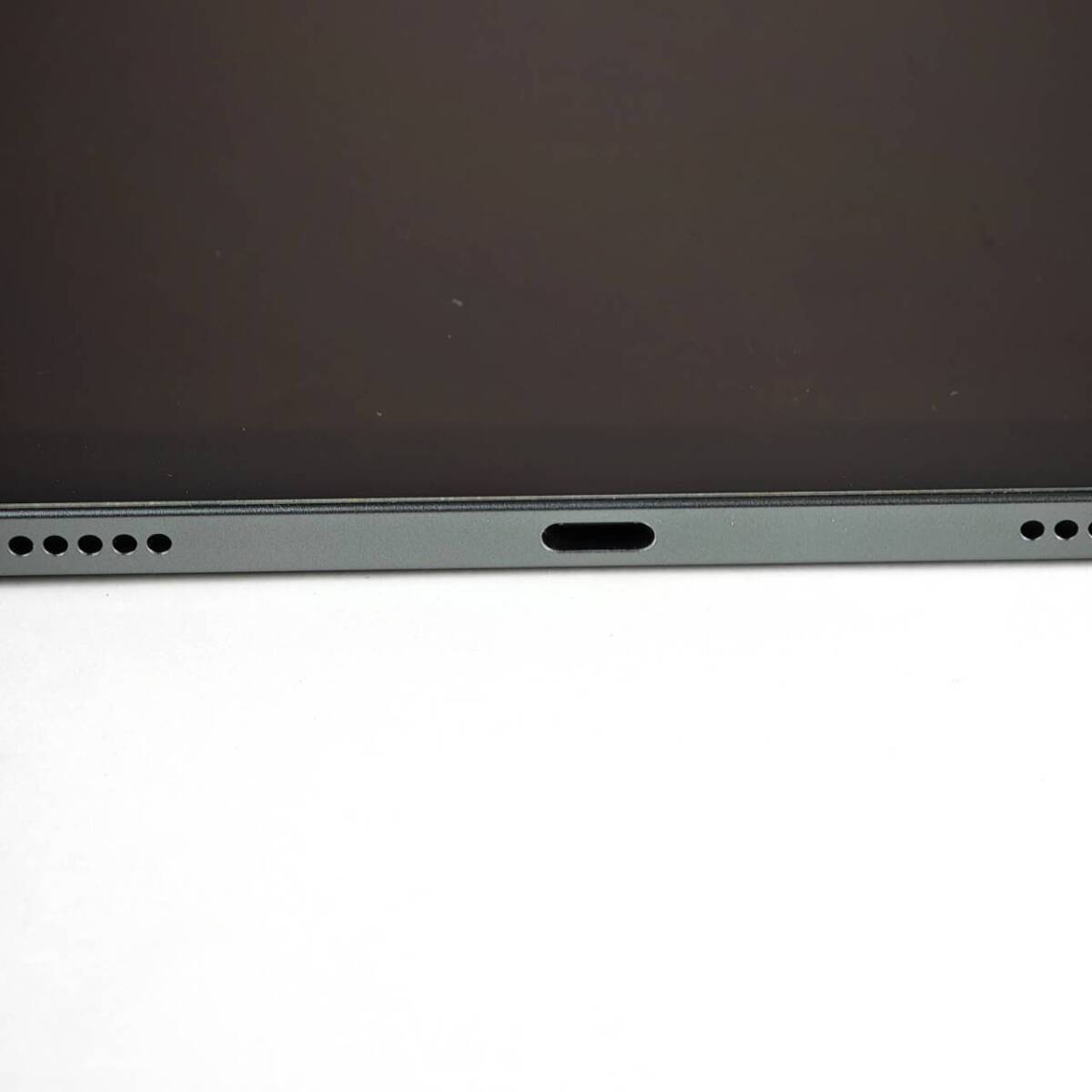 iPad Air 第5世代 Wi-Fiモデル 64GB スペースグレー 極美品 付属 iPad Air 第5世代 Wi-Fiモデル 64GB スペースグレー 極美品 付属