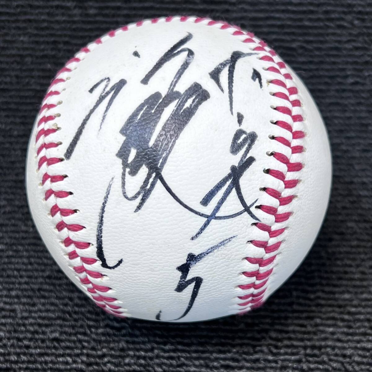 福岡ソフトバンクホークス 松田宣浩選手 背番号5 直筆サイン 福岡ソフトバンクホークス 松田宣浩選手 背番号5 直筆サイン