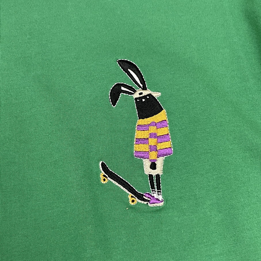 Shabby /LL/ グリーン ロンティ 長袖Tシャツ タグ付き トップス スケボー刺繍生地コットンバイクアウトドアキャンプ ブラックロゴ シャビー