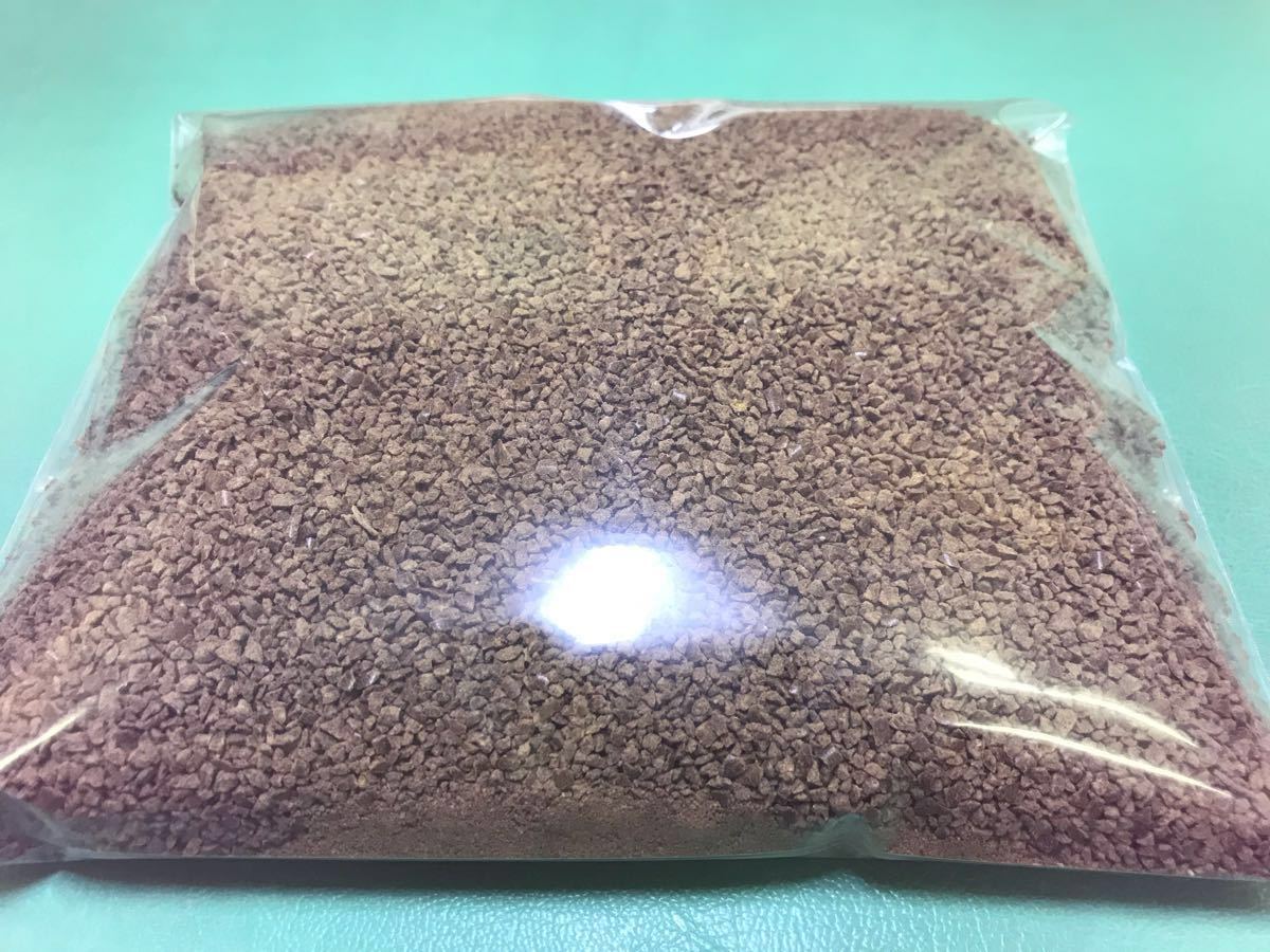 送料無(wú)料 2㎜クランブル餌 2kg入り ランチュウ 土佐錦 錦鯉等に サナギ粉配合で嗜好性UP 宅急便コンパクトにて最速で発送