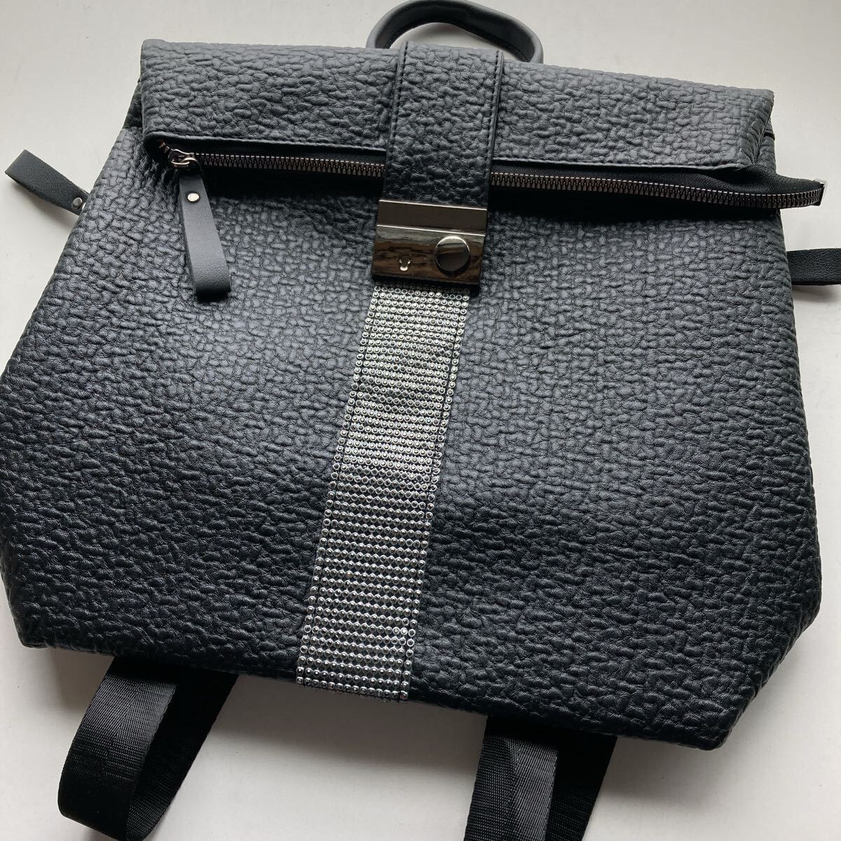 item_image_10