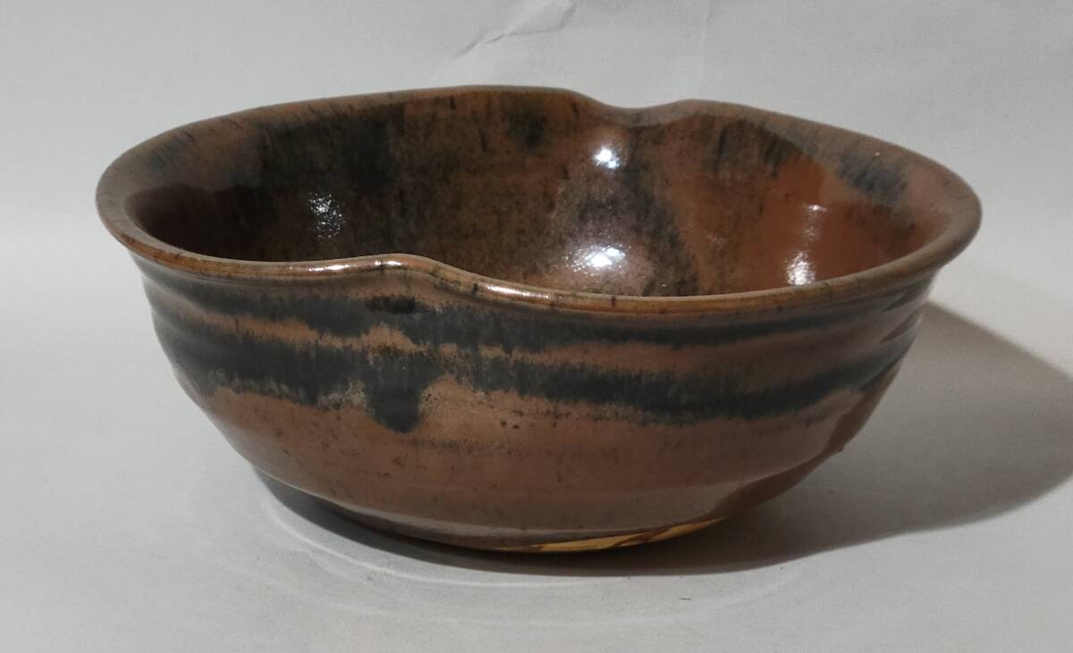 古美術柳 愛知県無形文化財 葵窯 加藤春二 古瀬戸釉 葵形菓子鉢 古美術柳 愛知県無形文化財 葵窯 加藤春二 古瀬戸釉 葵形菓子鉢