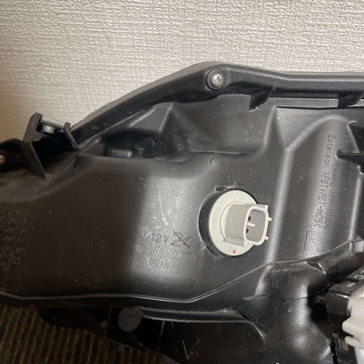 トヨタ GRX130 マークX 純正品 ヘッドライト 左右セット コンピュータ付き 送料込み 即決 割れあり koito 22-358