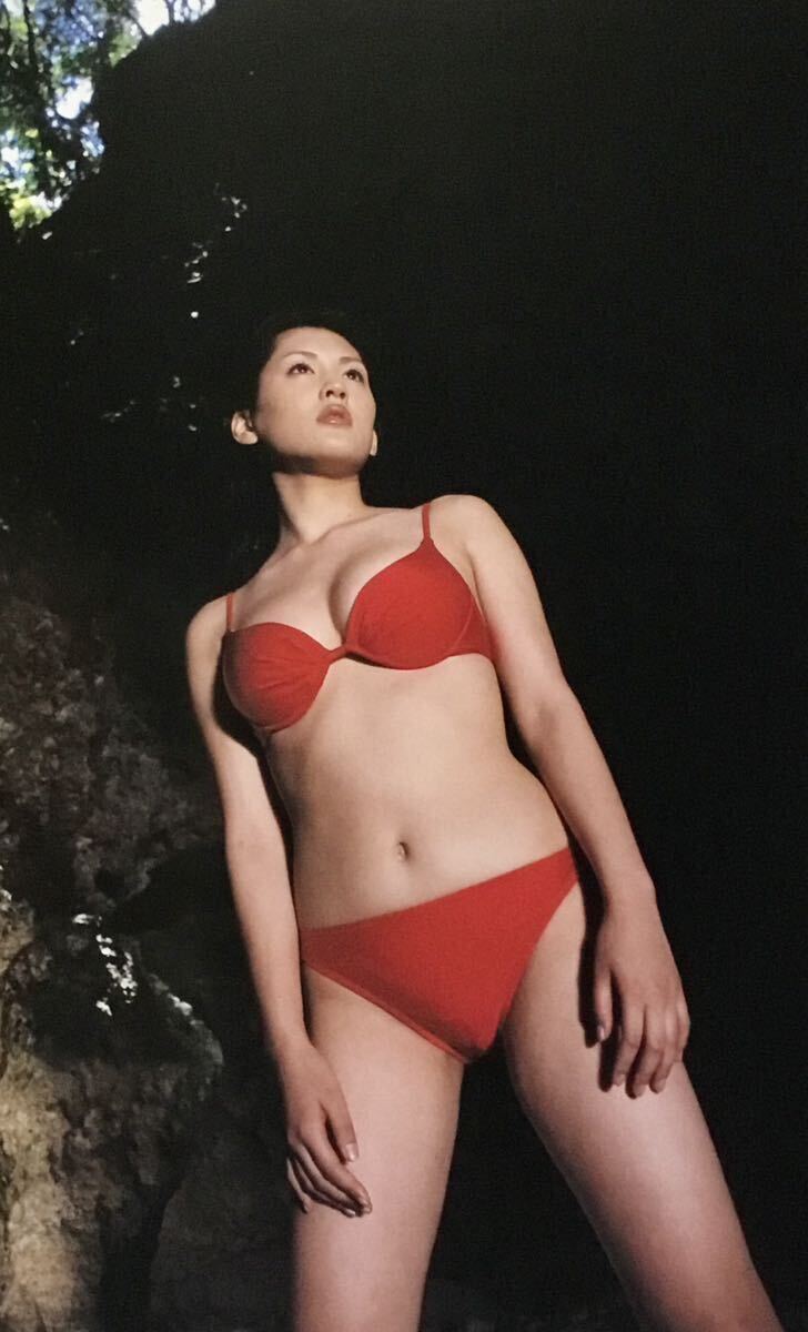 ☆ 綾瀬はるか 2nd 写真集 「ひと夏…。」 美女 巨乳 美尻 水着