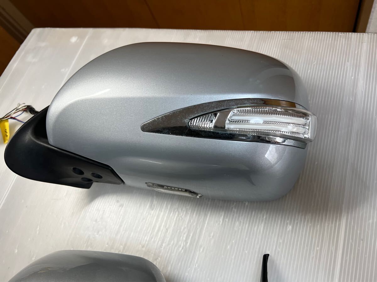200系 ハイエース 1型〜5型用 ファイバーLED デイライト ウィンカー付きドアミラー 標準ワイドナロー 純正交換式 左右セット