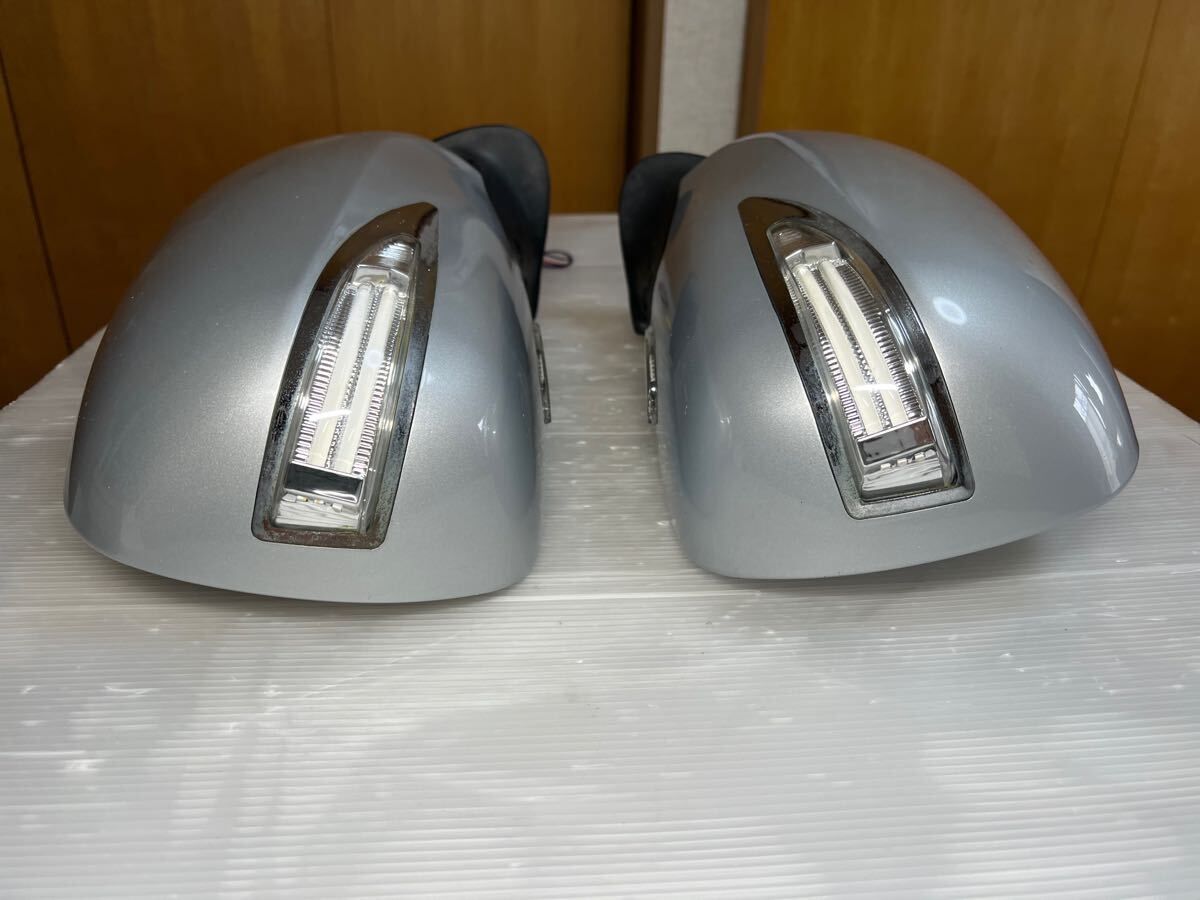 200系 ハイエース 1型〜5型用 ファイバーLED デイライト ウィンカー付きドアミラー 標準ワイドナロー 純正交換式 左右セット