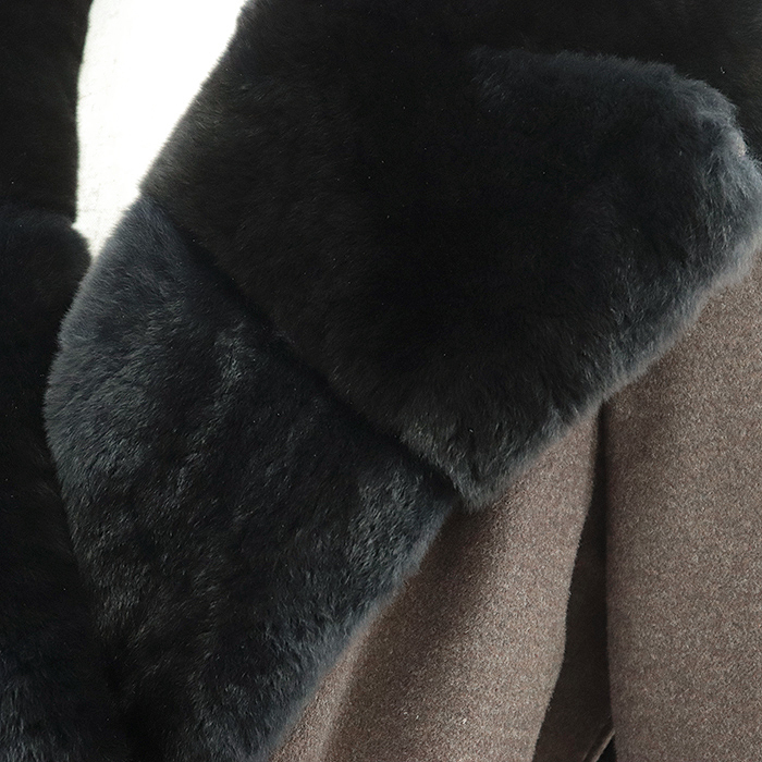 【美品】FENDI フェンディ メルトン コート リアルファー ダブルブレスト ウール アンゴラ カシゴラ ベルト付き レディース 40 茶 付屬有