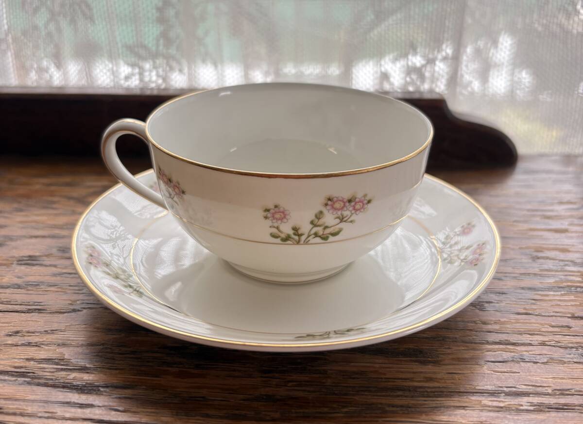 ノリタケ アゼリア印 カップ&ソーサー 1客 1920年頃 ボーン ノリタケ アゼリア印 カップ&ソーサー 1客 1920年頃 ボーン