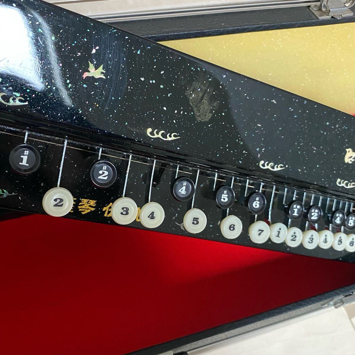 大正琴 和楽器 弦楽器 ケース付 ハードケース 楽器 琴伝流 大正琴 和楽器 弦楽器 ケース付 ハードケース 楽器 琴伝流