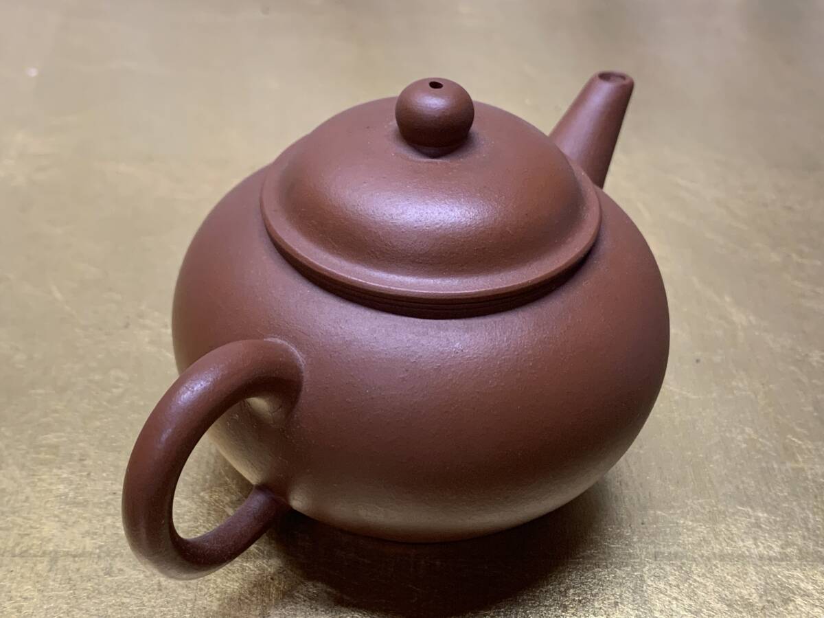 旧家収蔵品 中国宜興 単孔 在銘 朱泥煎茶器 紫砂壺 煎茶道具 旧家収蔵品 中国宜興 単孔 在銘 朱泥煎茶器 紫砂壺 煎茶道具