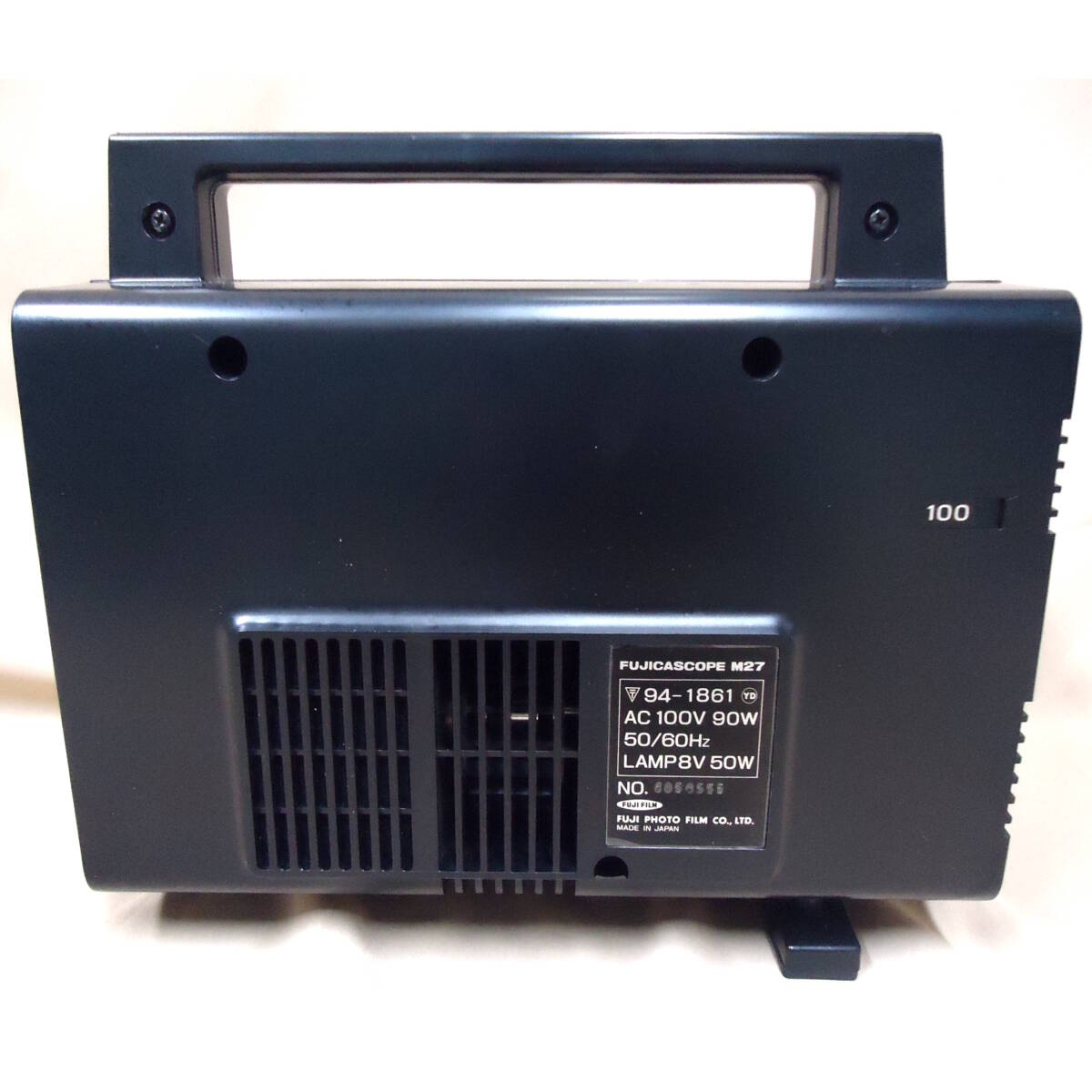 中古ジャンク 通電ライト確認済 富士フィルム 8ミリ 映写機 中古ジャンク 通電ライト確認済 富士フィルム 8ミリ 映写機