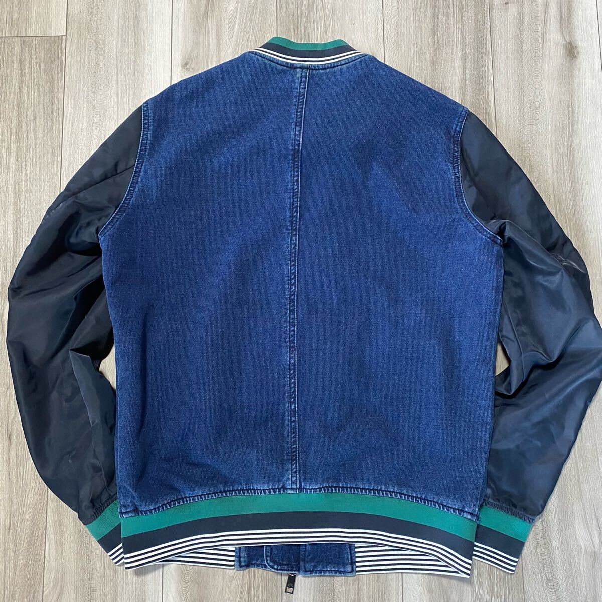 極美品 175/Lサイズ『ARMANI EXCHANGE アルマーニ』ブルゾン 極美品 175/Lサイズ『ARMANI EXCHANGE アルマーニ』ブルゾン