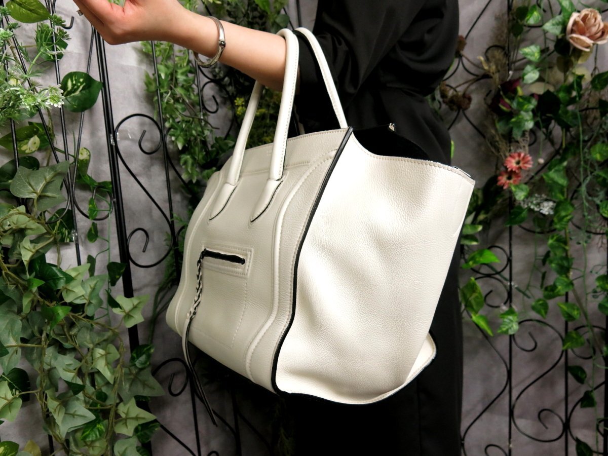 ○超美品○CELINE セリーヌ○ラゲージ ファントム○ロゴ型押し ○超美品○CELINE セリーヌ○ラゲージ ファントム○ロゴ型押し