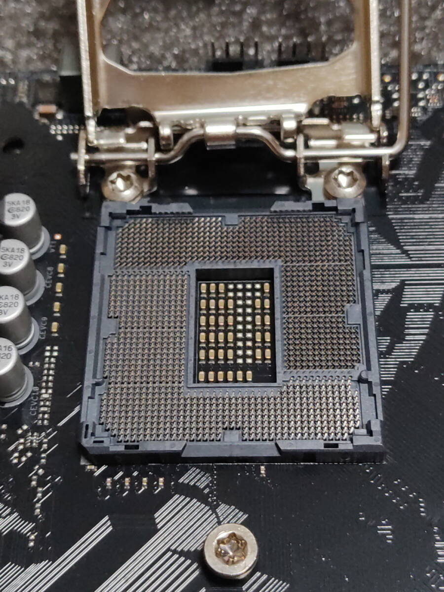 Asrock　B460M-ITX（LGA1200、DDR4、mini-ITX）Intel Core第10世代