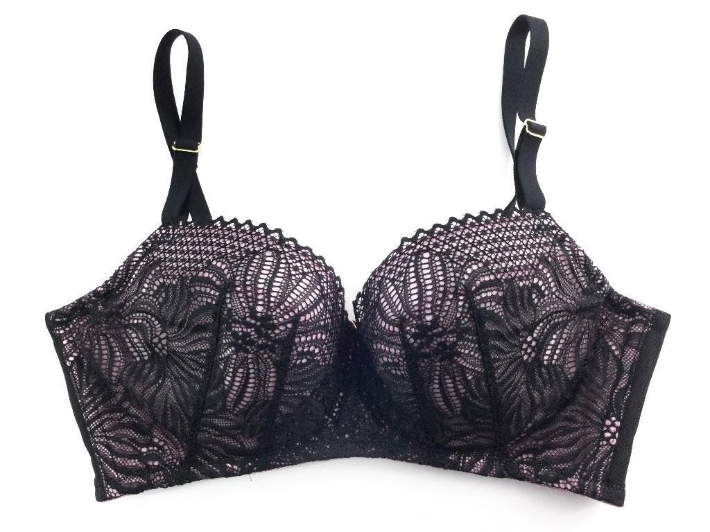 ブラジャー 敏感な大人の肌を守る なめらかタッチ 脇背中すっきり 大きいサイズ C80 ブラックxピンク 送料250円