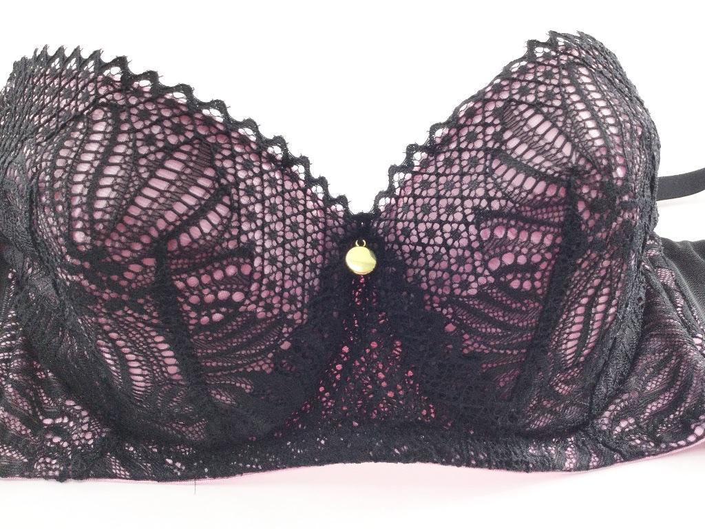 ブラジャー 敏感な大人の肌を守る なめらかタッチ 脇背中すっきり 大きいサイズ C80 ブラックxピンク 送料250円