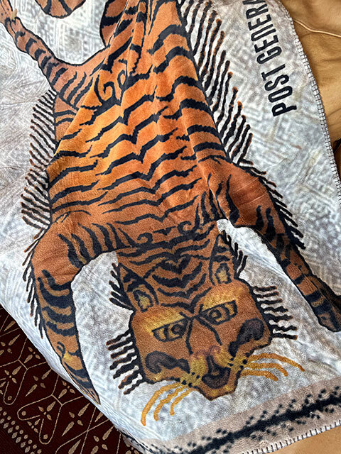  post jenelaru фланель флис покрывало ( Tiger ) 90cm×150cm # american смешанные товары America смешанные товары 