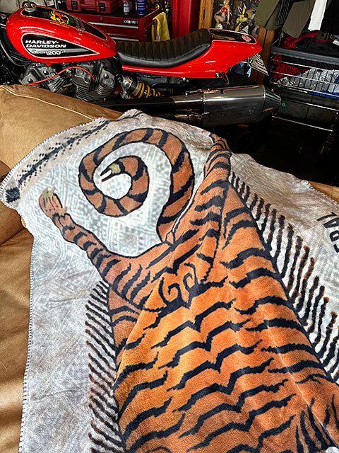  post jenelaru фланель флис покрывало ( Tiger ) 90cm×150cm # american смешанные товары America смешанные товары 