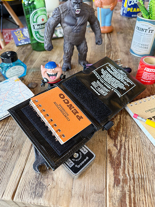 PENCO　ペンコ　キャリータイトケース　Dリング付き?。⊿サイズ/ブラック）　2WAY　財布　小銭入れ　収納　ポーチ　HIGHTIDE　ハイタイド