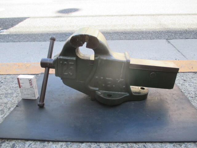 u841★Ｎ，Ｂ，Ｋ，箱型萬(wàn)力　口金幅125ｍｍ