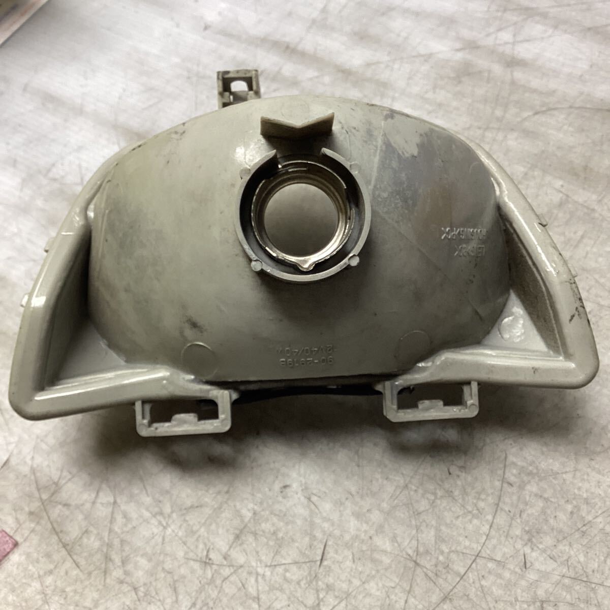 C21-43 スズキ アドレスV125 CF4EA ヘッドライト　純正部品 