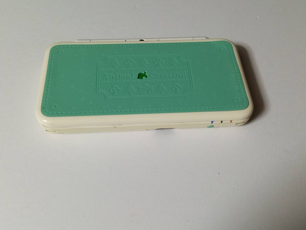 Newニンテンドー2DS LL とびだせ どうぶつの森 amiibo+パック Newニンテンドー2DS LL とびだせ どうぶつの森 amiibo+パック