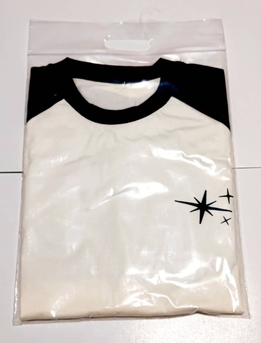 ★オニュ ONEW Tシャツ トレカ付き 2024 ONEW FAN CONCERT ‘Hola!’ in JAPAN LONG SLEEVE T-SHIRT グッズ オンユ / SHINee 