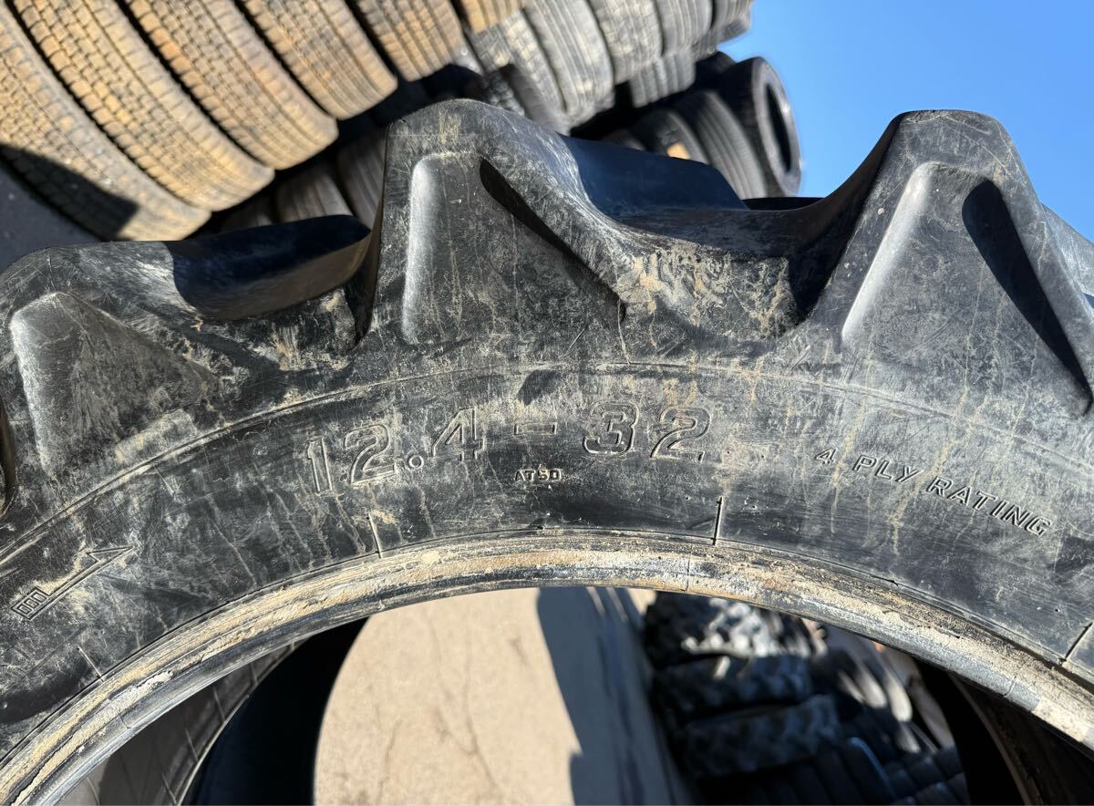 !_ трактор для шина 12.4-32 4PLY ( FALKEN ) SUPER LUG MT-1 2 шт D.29