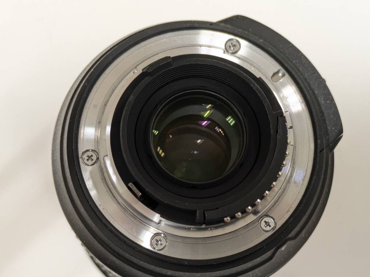 NIKON ニコン D7000 ボディ、VR DX AF-S NIKKOR 18-200mm 1:3.5 NIKON ニコン D7000 ボディ、VR DX AF-S NIKKOR 18-200mm 1:3.5